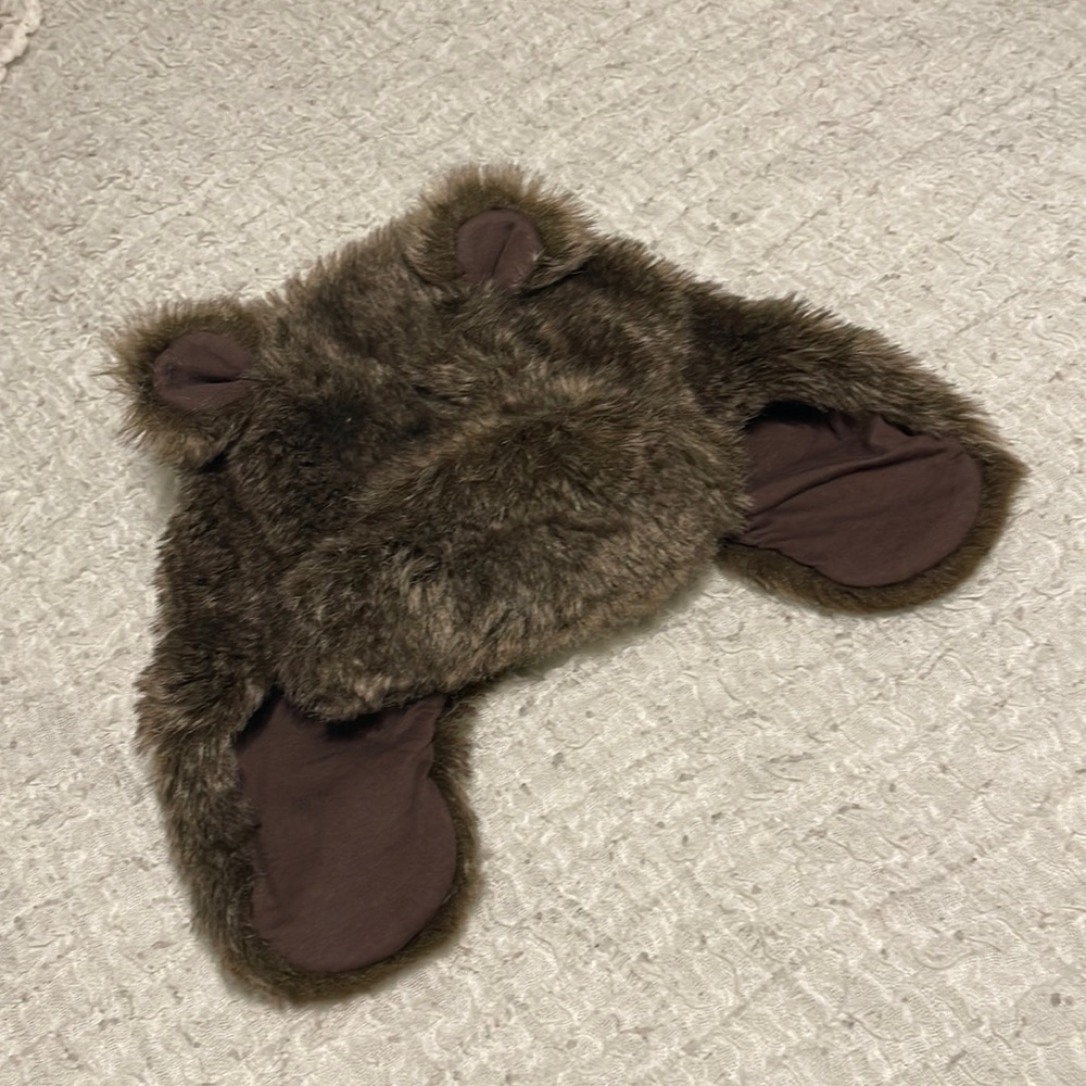 Super warm & cute bear 🐻 hat